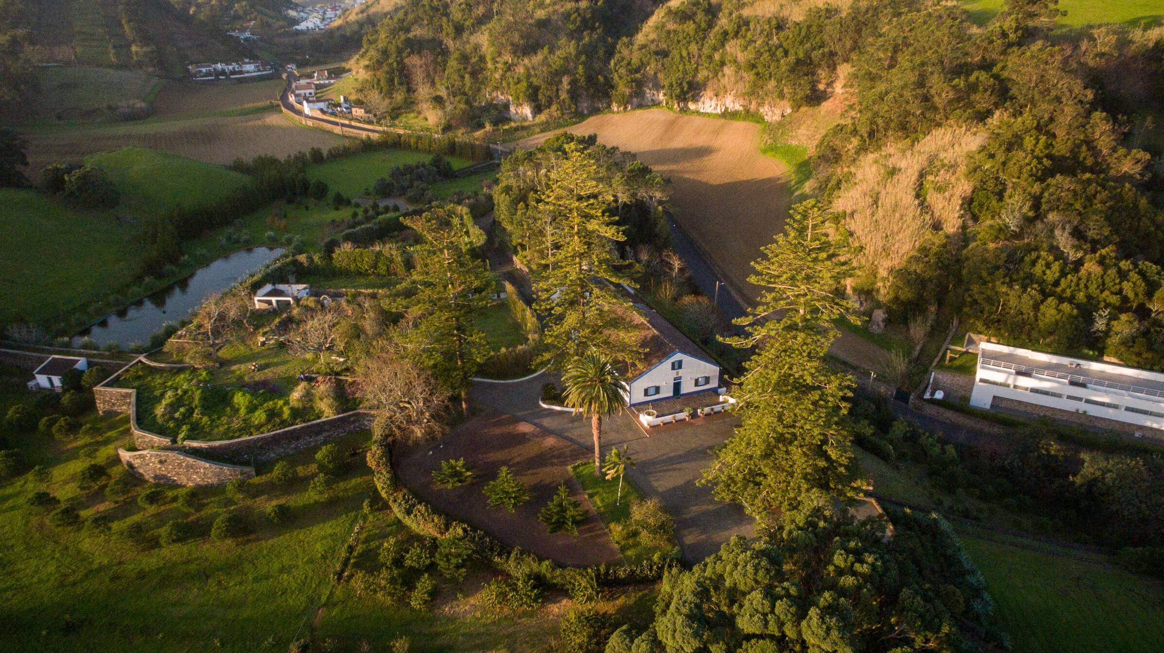 Living Azores Caloura - O Microclima da ilha
